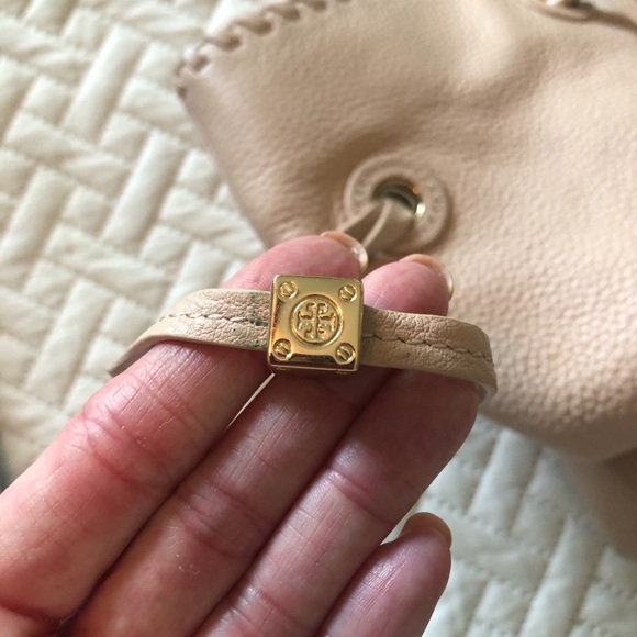 Tory Burch leather tote 💗👜💗 - Picture 8 of 16